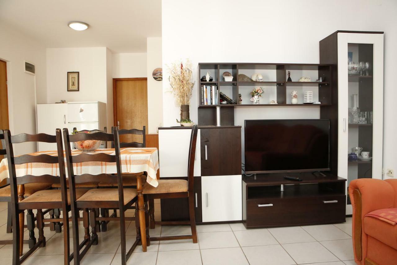 Apartman Alica Srima فوديس المظهر الخارجي الصورة